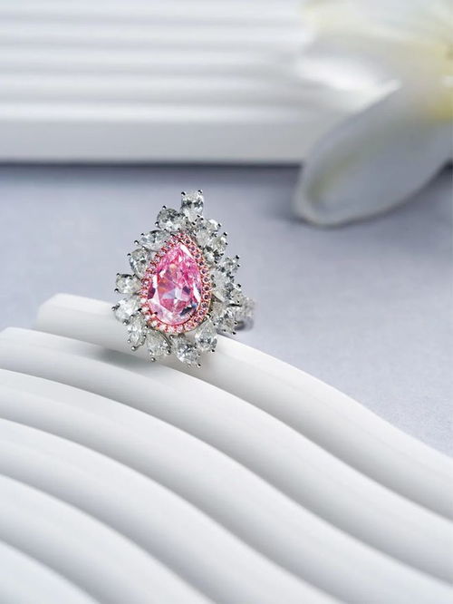 流光溢彩，璀璨生辉——2024西泠春拍珠宝翡翠精品专场前瞻