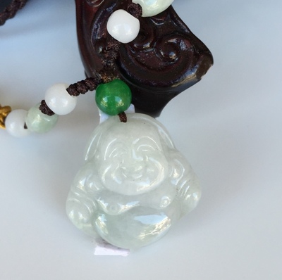 拍翡翠佛公，我只在乎人气！珠宝玉器圈的营销智慧